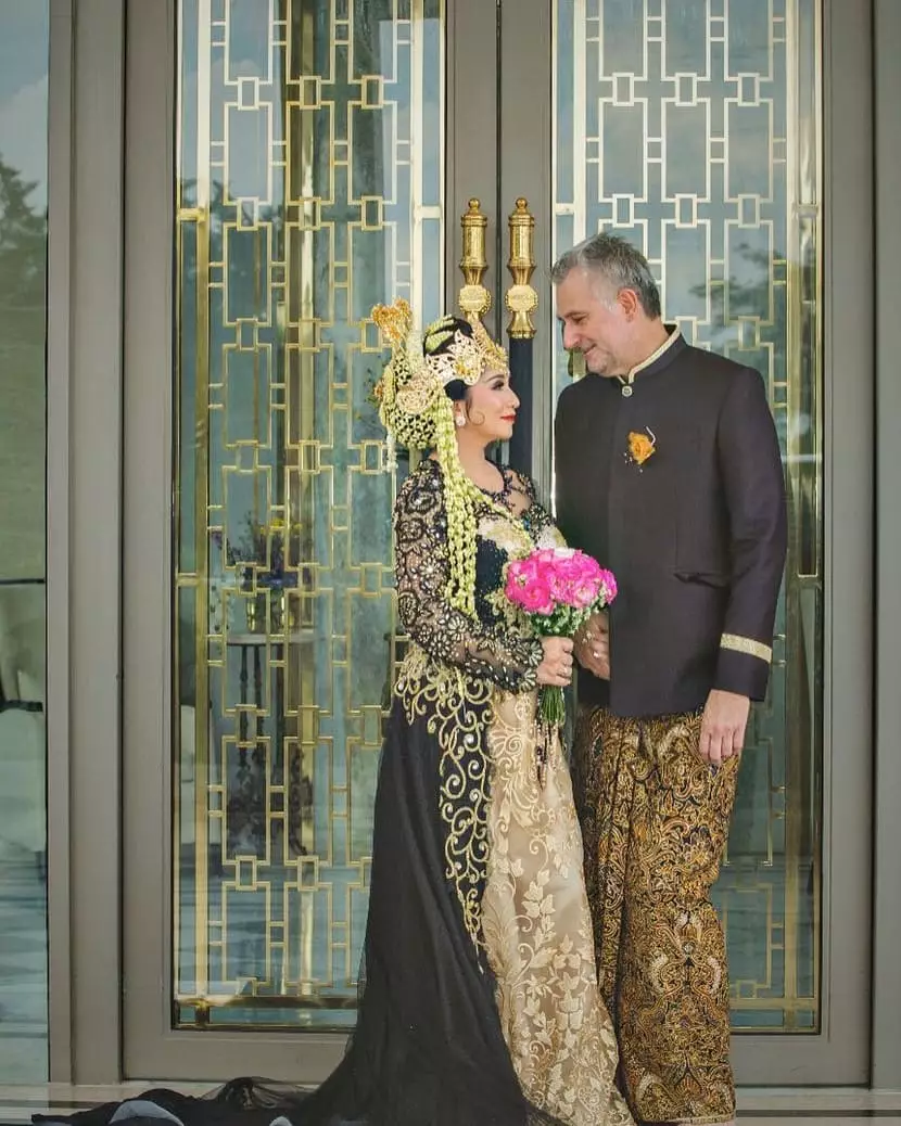 kenangan manis Baby Margaretha bareng suami bule Instagram