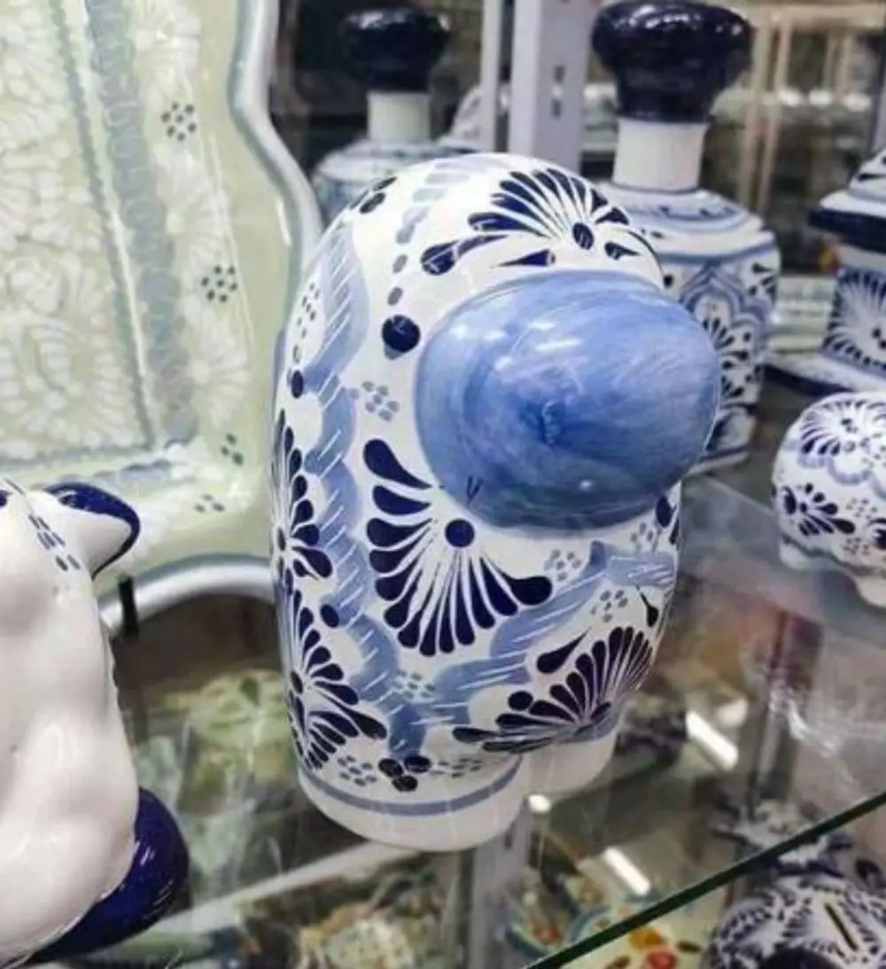 benda mirip karakter among us © berbagai sumber