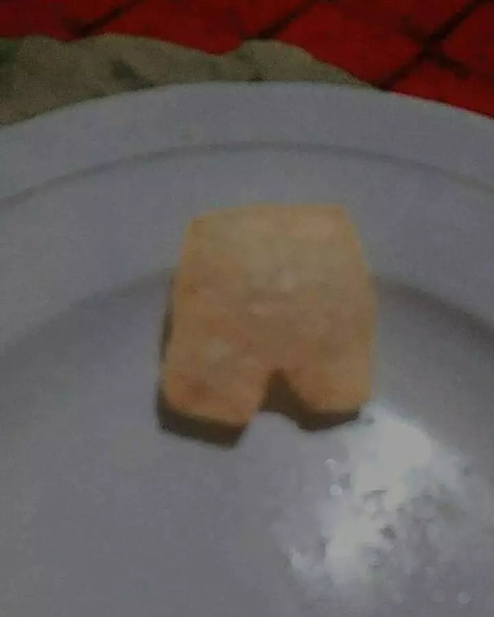 benda mirip karakter among us © berbagai sumber