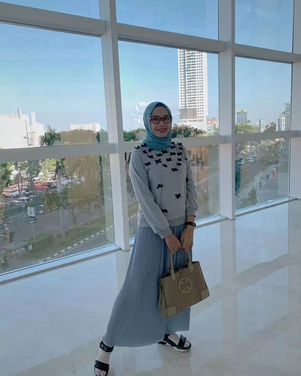 mantan istri Ifan Seventeen yang jarang tersorot Instagram mantan istri Ifan Seventeen yang jarang tersorot Instagram