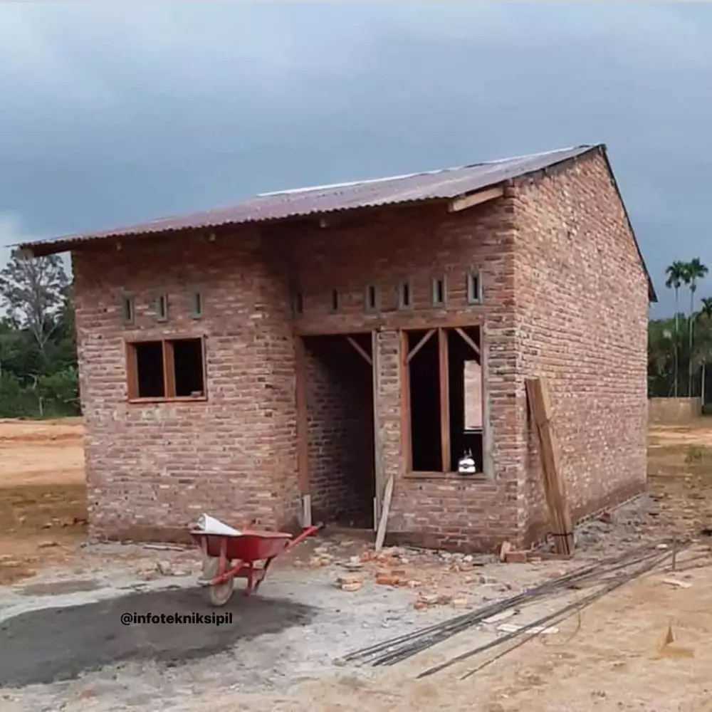 bikin bangunan tapi nggak sempurna kocak © Instagram