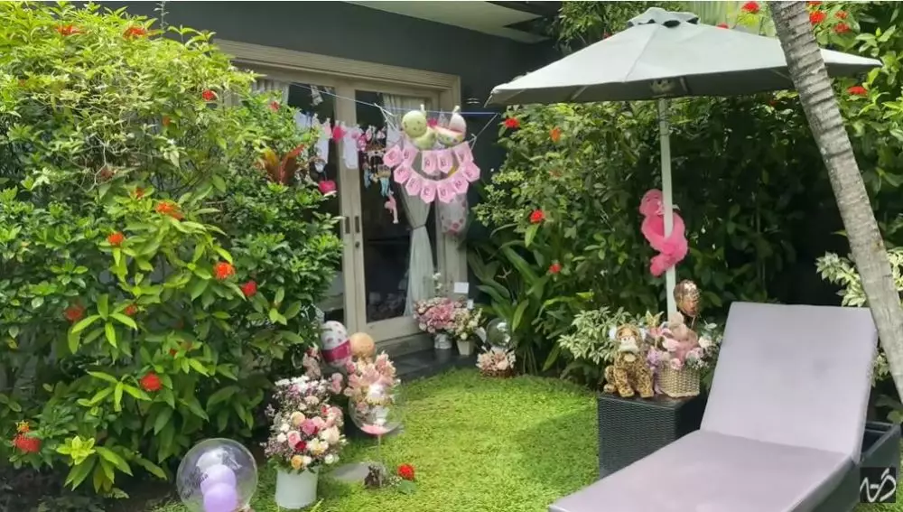 potret rumah nadine chandrawinata di bali © YouTube potret rumah nadine chandrawinata di bali © YouTube