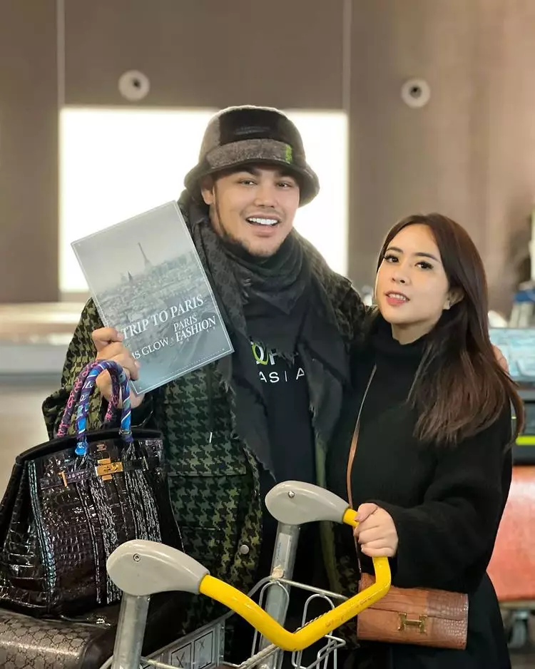 momen Ivan dan Maharani liburan ke berbagai negara © berbagai sumber momen Ivan dan Maharani liburan ke berbagai negara © berbagai sumber