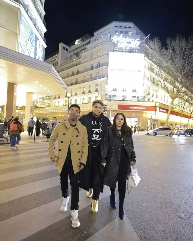 momen Ivan dan Maharani liburan ke berbagai negara © berbagai sumber momen Ivan dan Maharani liburan ke berbagai negara © berbagai sumber