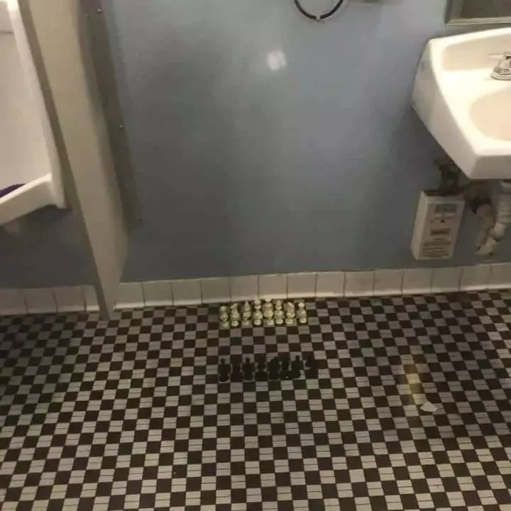 benda digunakan nggak pas fungsinya © Instagram benda digunakan nggak pas fungsinya © Instagram