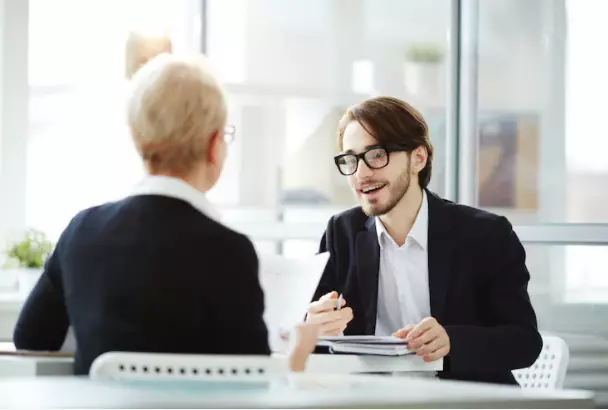 Negosiasi adalah proses tawar menawar  © 2022 berbagai sumber 