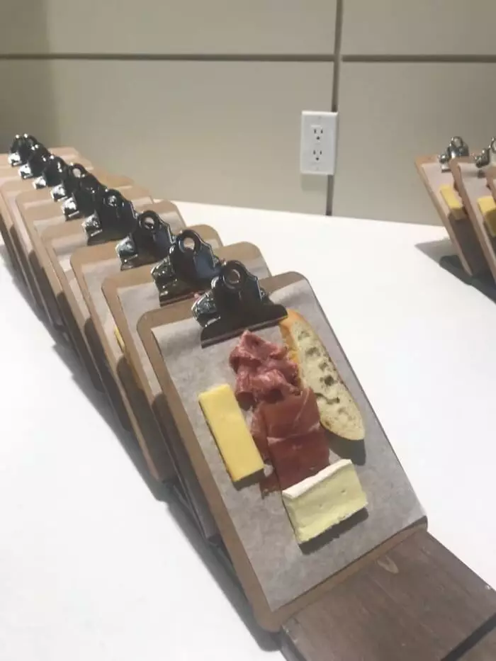 cara restoran sajikan makanan © Reddit cara restoran sajikan makanan © Reddit