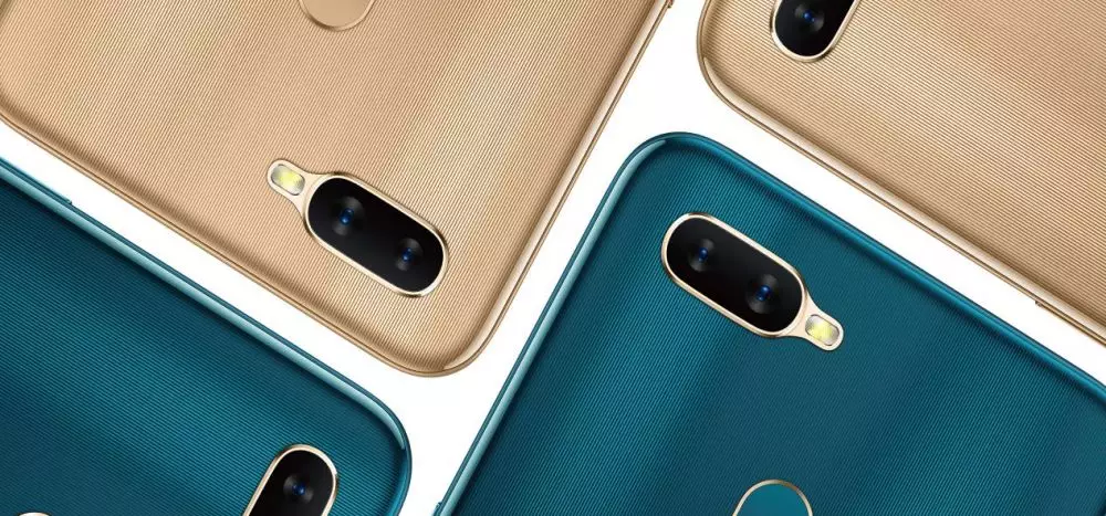 11 HP Oppo kapasitas RAM 4GB, miliki desain elegan dan futuristis © oppo.com 11 HP Oppo kapasitas RAM 4GB, miliki desain elegan dan futuristis © oppo.com