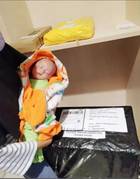 kado Askara anak Andin Aldebaran Berbagai sumber