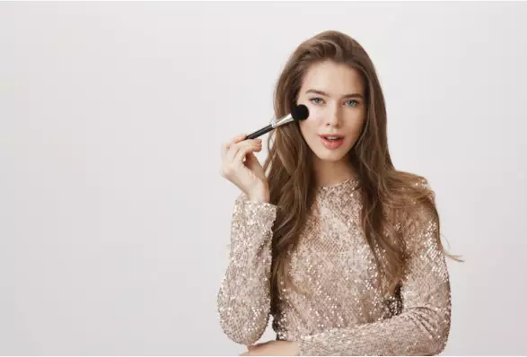 Arti mimpi berdandan menurut primbon © 2022 berbagai sumber 