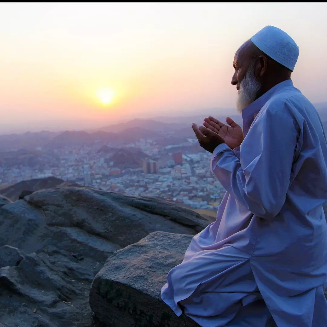 Pengertian iman kepada Rasul, cara penerapan dan sifat-sifatnya