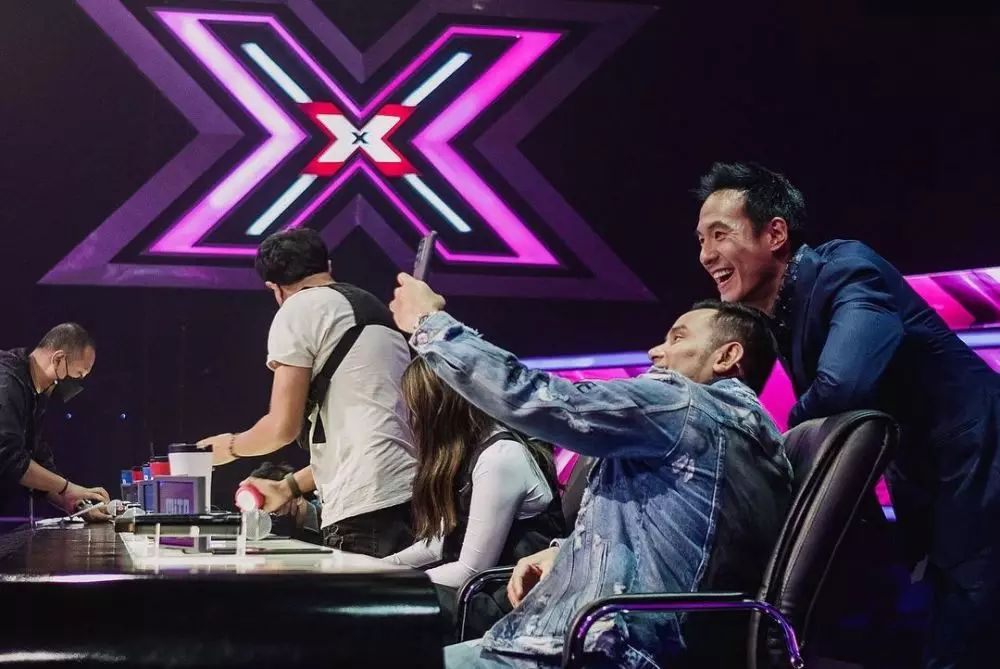 daniel mananta jadi host x factor indonesia © instagram