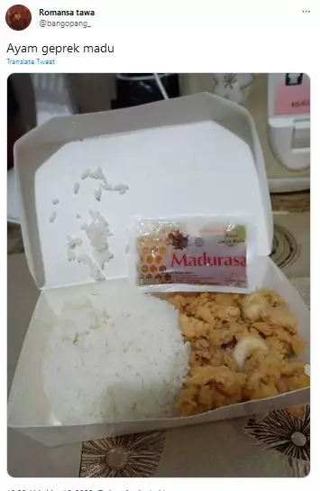 momen pesan ayam bentuknya nyeleneh © berbagai sumber momen pesan ayam bentuknya nyeleneh © berbagai sumber