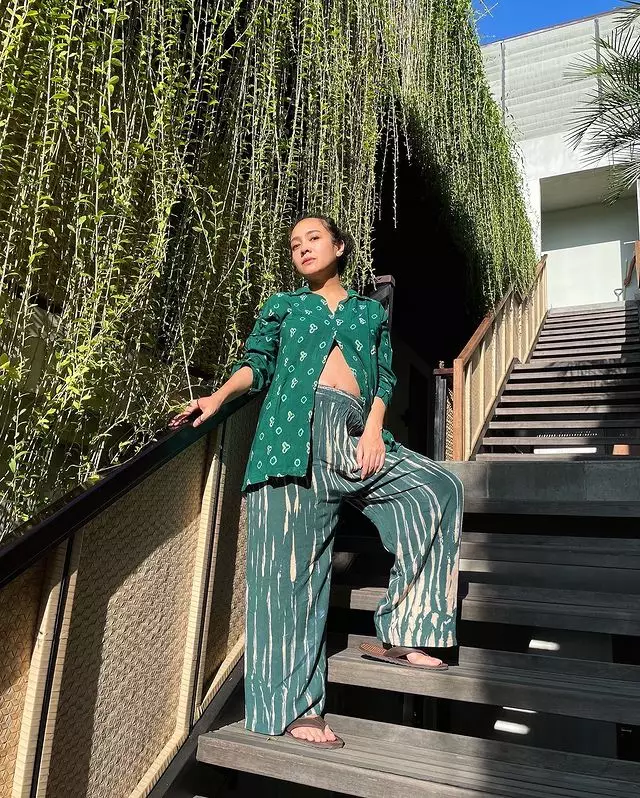 gaya Dea Ananda babymoon di Bali © Instagram/@dea_ananda