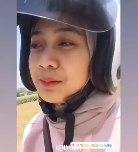 Wanita mirip Nagita Slavina © berbagai sumber Wanita mirip Nagita Slavina © berbagai sumber