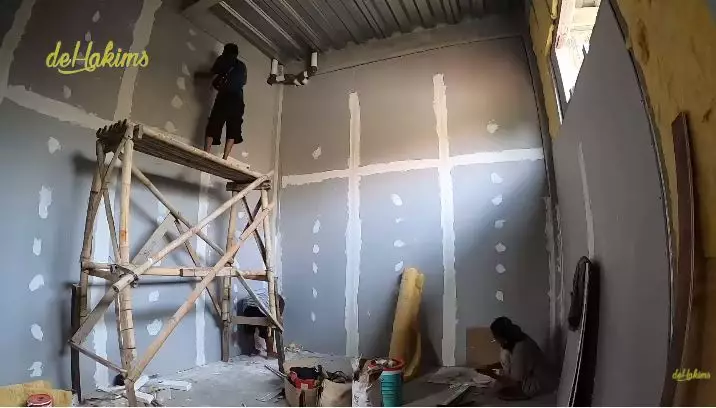 potret studio di rumah irfan hakim © YouTube