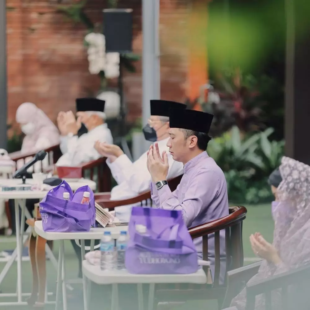 momen tasyakuran 4 bulanan aliya rajasa © instagram