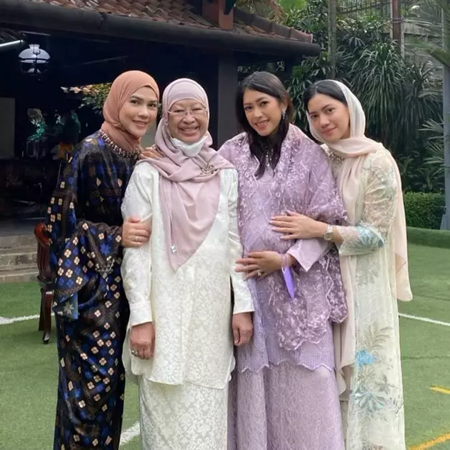 momen tasyakuran 4 bulanan aliya rajasa © instagram
