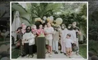 Momen Zaskia Gotik beri kejutan ultah suami © Instagram