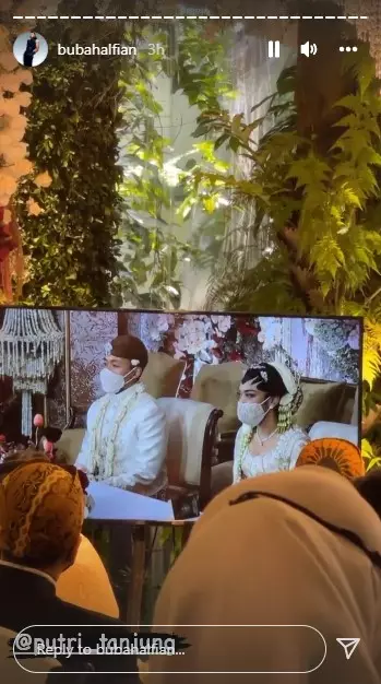 Momen akad nikah Putri Tanjung © Instagram