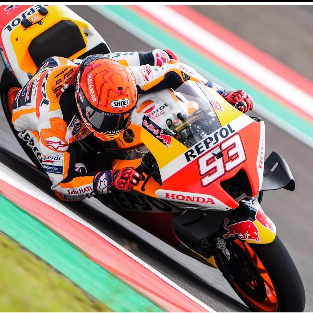 Marc Marquez jatuh saat pemanasan, batal ikut balapan MotoGP Mandalika