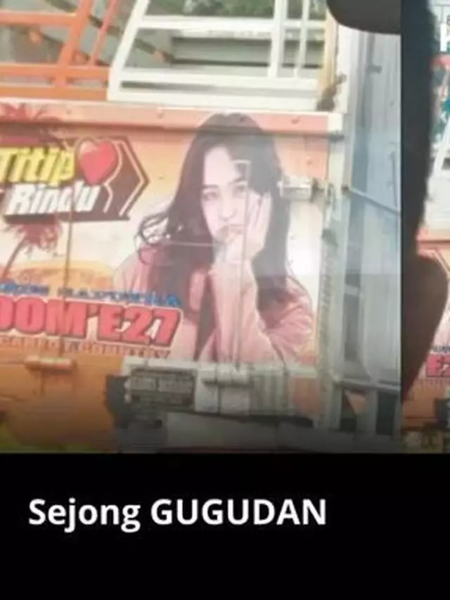 wajah idol kpop di truk © Twitter