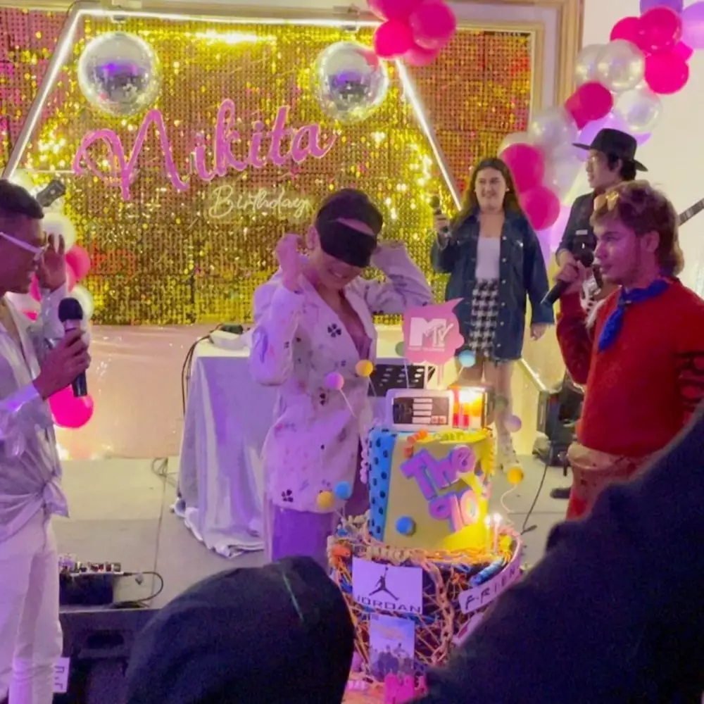 Momen meriah ultah Nikita Mirzani ke-36 © Instagram