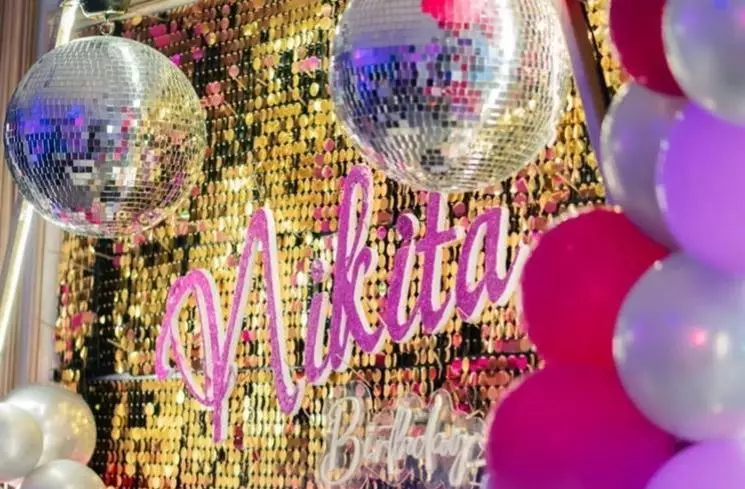 Momen meriah ultah Nikita Mirzani ke-36 © Instagram