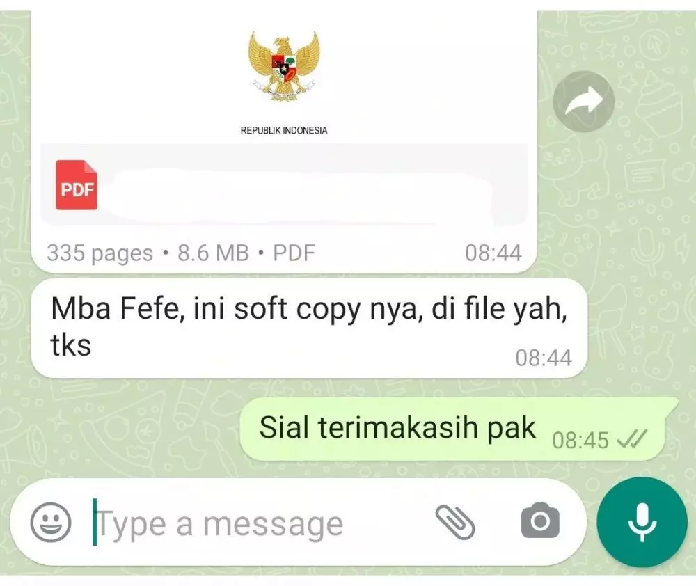 Chat typo balas pesan rekan kerja © 2022 berbagai sumber