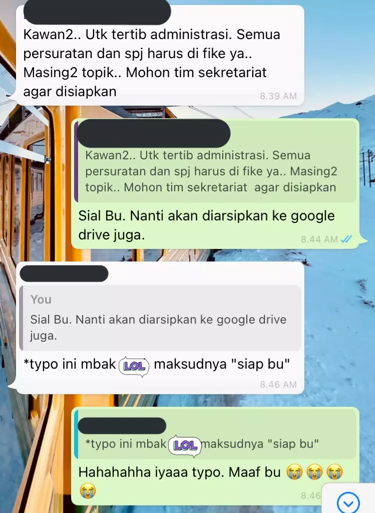 Chat typo balas pesan rekan kerja © 2022 berbagai sumber