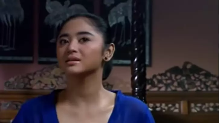 penyanyi dangdut saat main film Berbagai sumber penyanyi dangdut saat main film Berbagai sumber