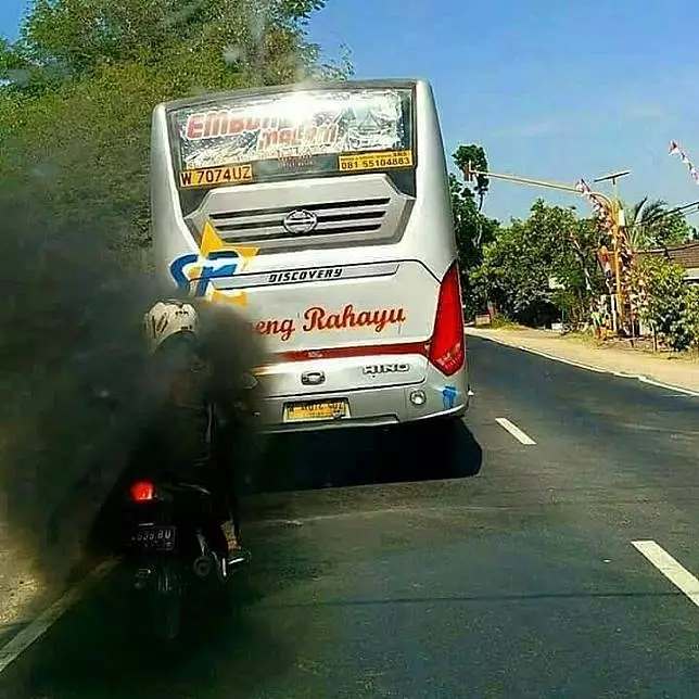 momen jadi yang paling apes kocak © berbagai sumber momen jadi yang paling apes kocak © berbagai sumber