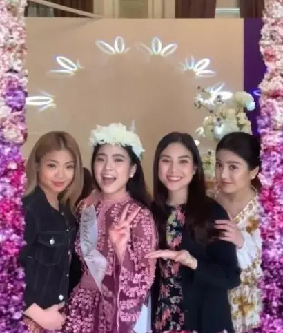 Momen bridal shower Jessica Tanoesoedibjo © Instagram Momen bridal shower Jessica Tanoesoedibjo © Instagram