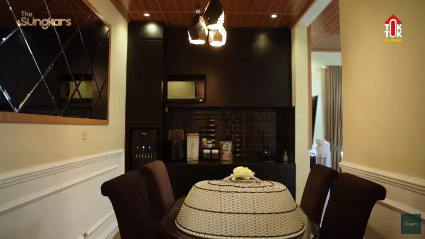 Potret rumah Nadzira Shafa © YouTube Potret rumah Nadzira Shafa © YouTube
