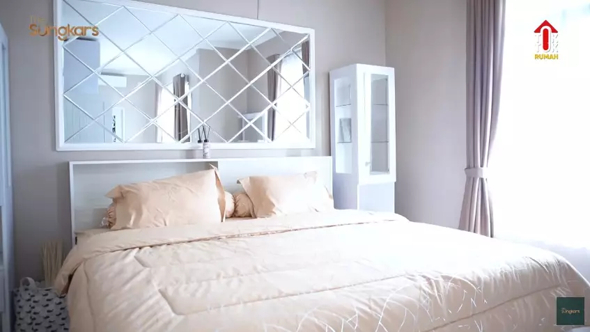 Potret rumah Nadzira Shafa © YouTube Potret rumah Nadzira Shafa © YouTube