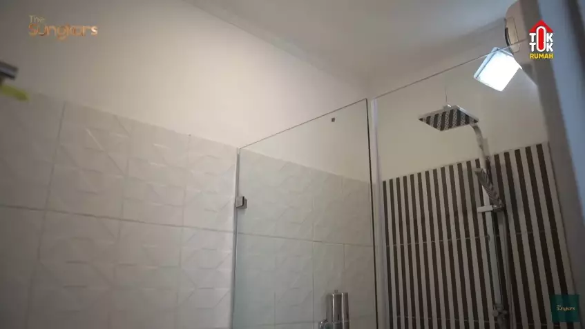 Potret rumah Nadzira Shafa © YouTube Potret rumah Nadzira Shafa © YouTube