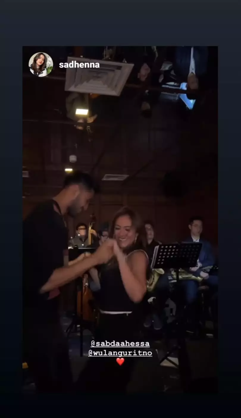 Momen mesra Wulan Guritno dan Sabda Ahessa © Instagram