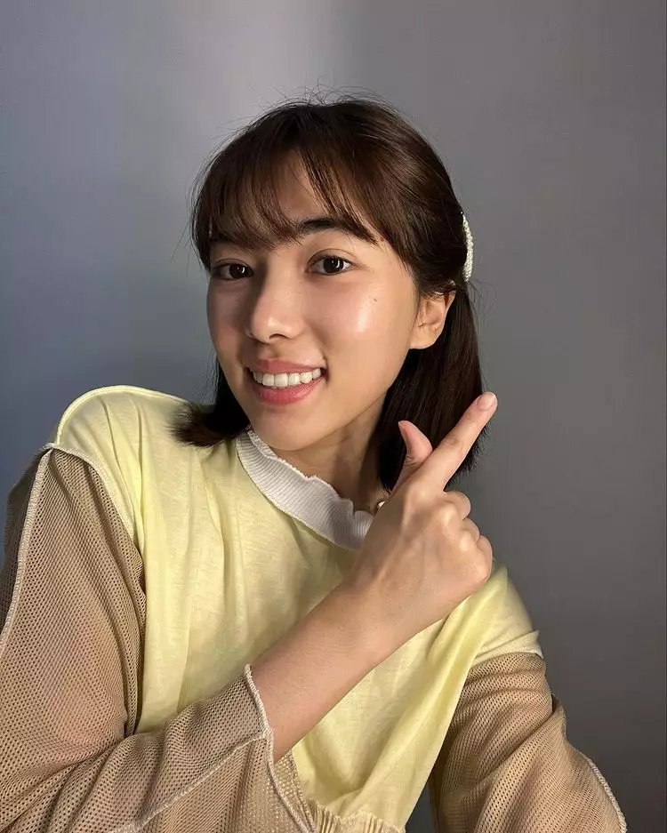 Isyana Sarasvati disebut mirip Park Shin-hye  © Instagram/@isyanasarasvati