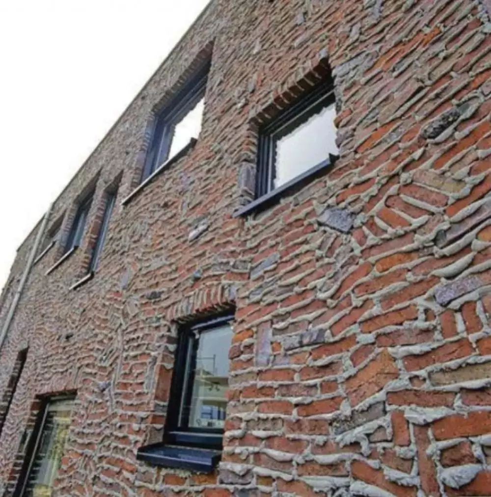 bangunan nggak sempurna © berbagai sumber