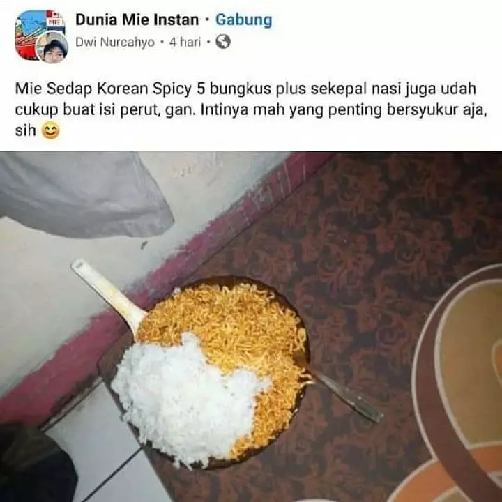 status lucu soal menu makanan kocak © Instagram