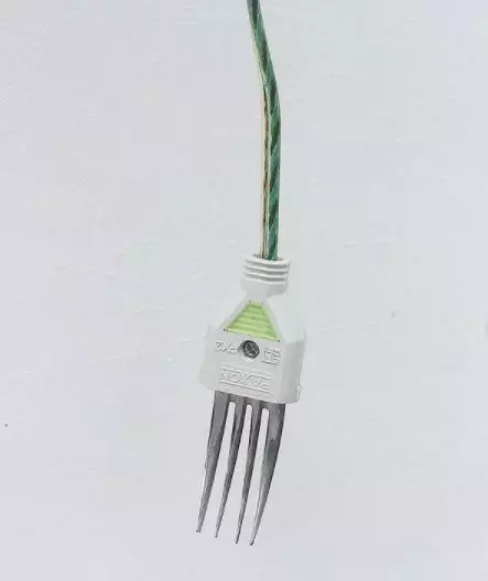 potret bentuk garpu nyeleneh pol © berbagai sumber potret bentuk garpu nyeleneh pol © berbagai sumber