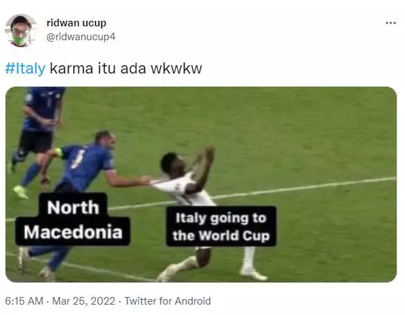 meme italia gagal lolos piala dunia © berbagai sumber