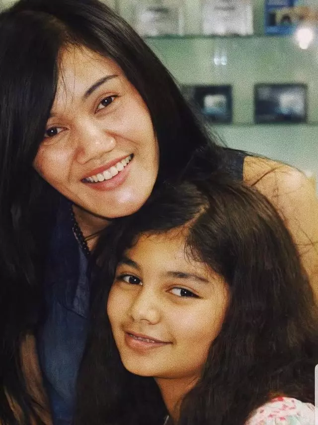 Potret masa kecil Jihane Almira © berbagai sumber Potret masa kecil Jihane Almira © berbagai sumber