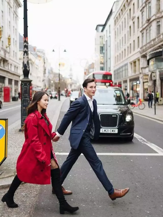 Gaya prewedding street style pesinetron © berbagai sumber