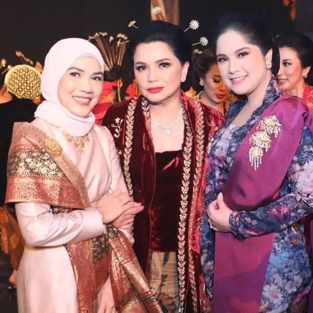 Annisa Pohan di acara istri menteri Berbagai sumber Annisa Pohan di acara istri menteri Berbagai sumber