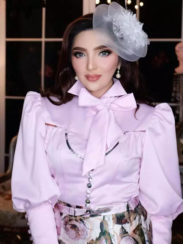 Ashanty mirip bangsawan Berbagai sumber