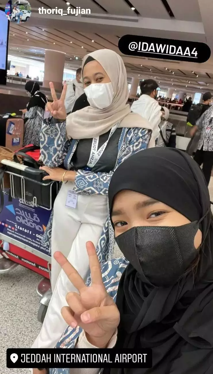 kebersamaan fuji dan baby sitter gala © berbagai sumber