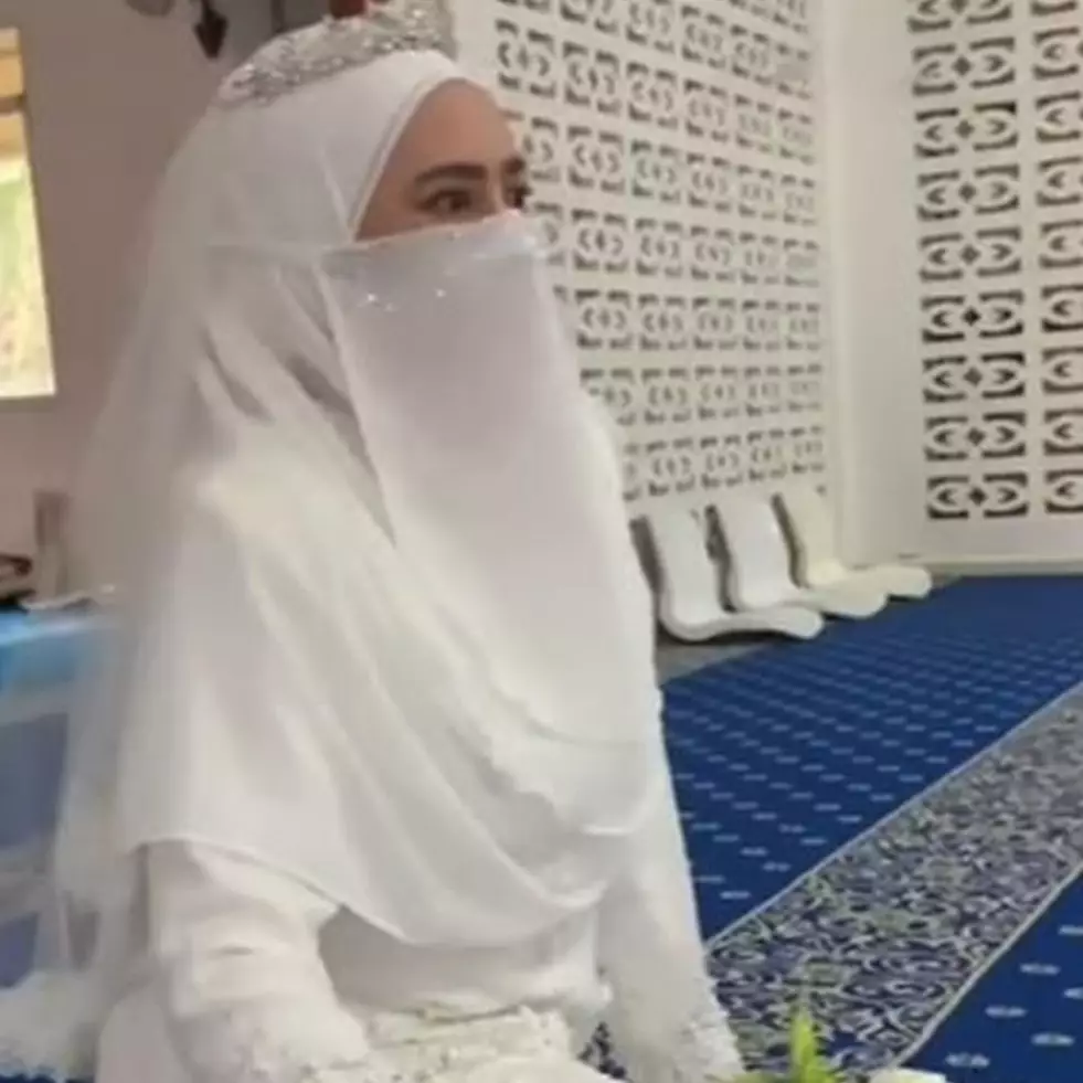 Viral kisah wanita punya ayah tiri yang ternyata teman semasa SD