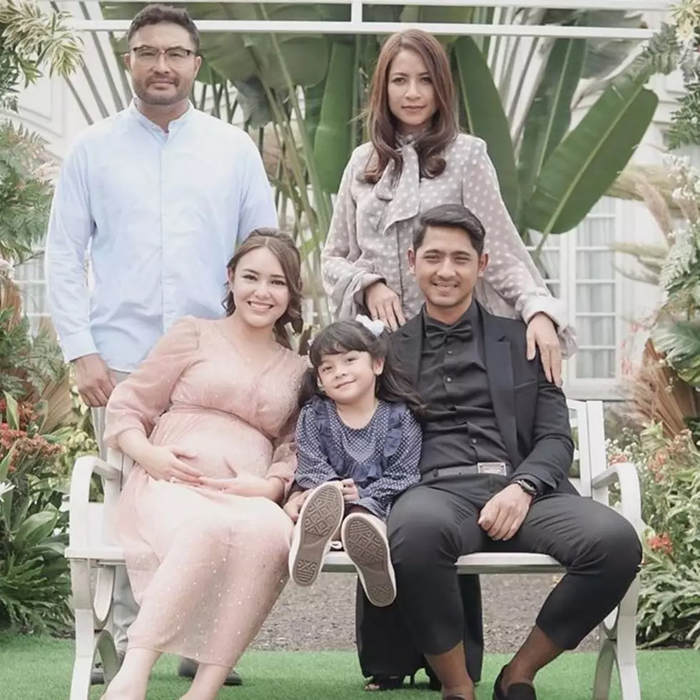 Curhat Amanda Manopo tak kenal penulis baru Ikatan Cinta