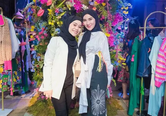 Gaya Lesty Kejora di acara Nagita © Instagram